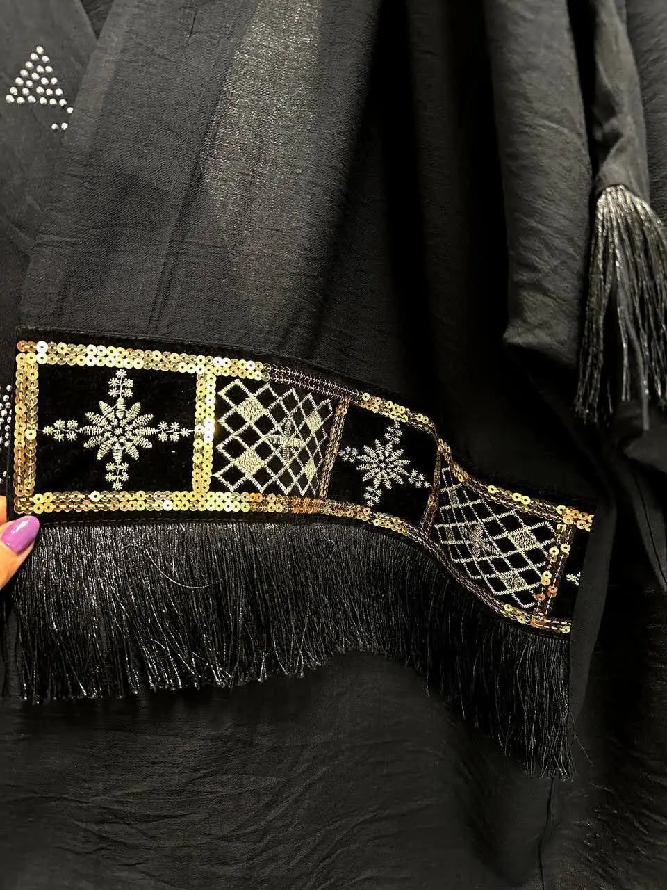 نام: #پروانه 
