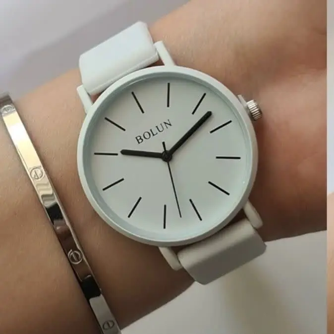 💍اینم رنگ سفید ساعتمون 🤩
