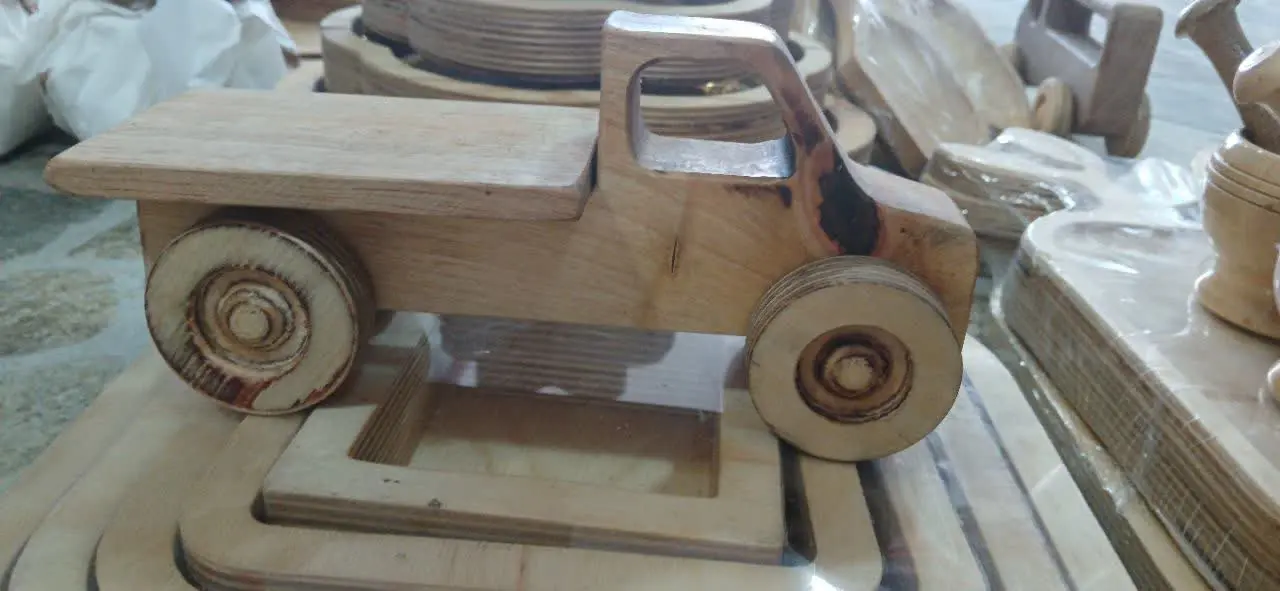 ماشین چوبی شیک ❤️
