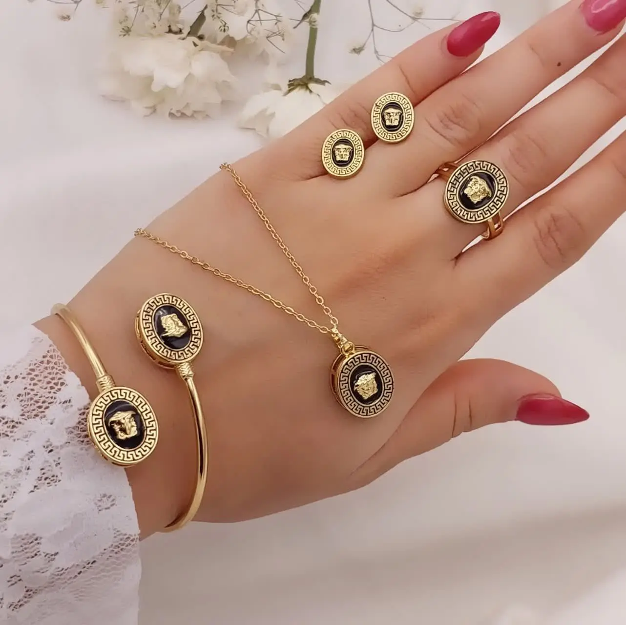 ♦️سایز دستبند فری سایز