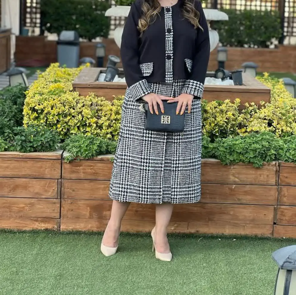 ☀️نام: کت دامن میترا
