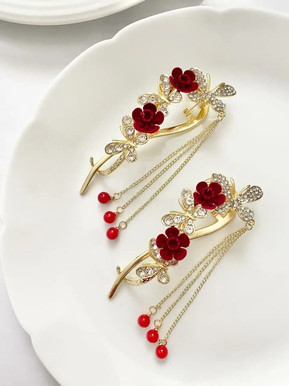 ⚡️مدل رز قرمز و آبی آویزدار 
