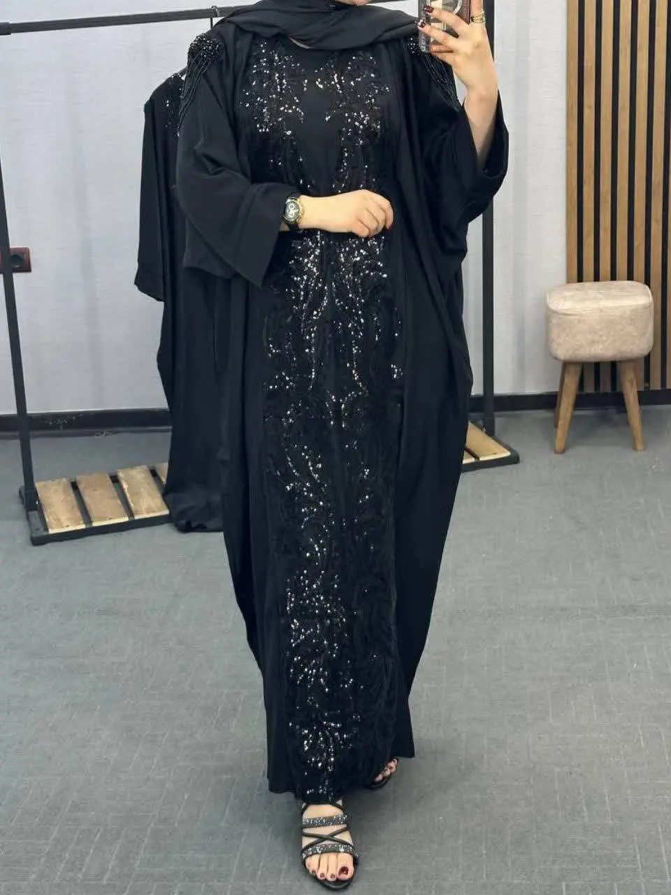 🖋نام: عبایی سردوشی جلو پولک
