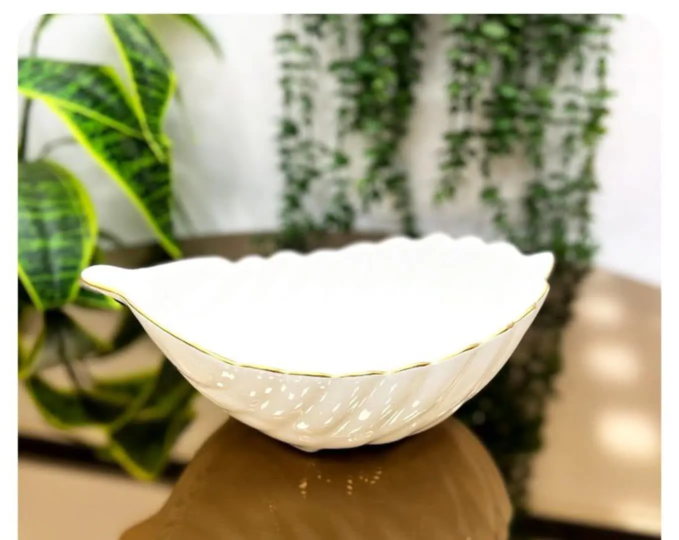 #کشکول پردیس لب طلا 🍓
