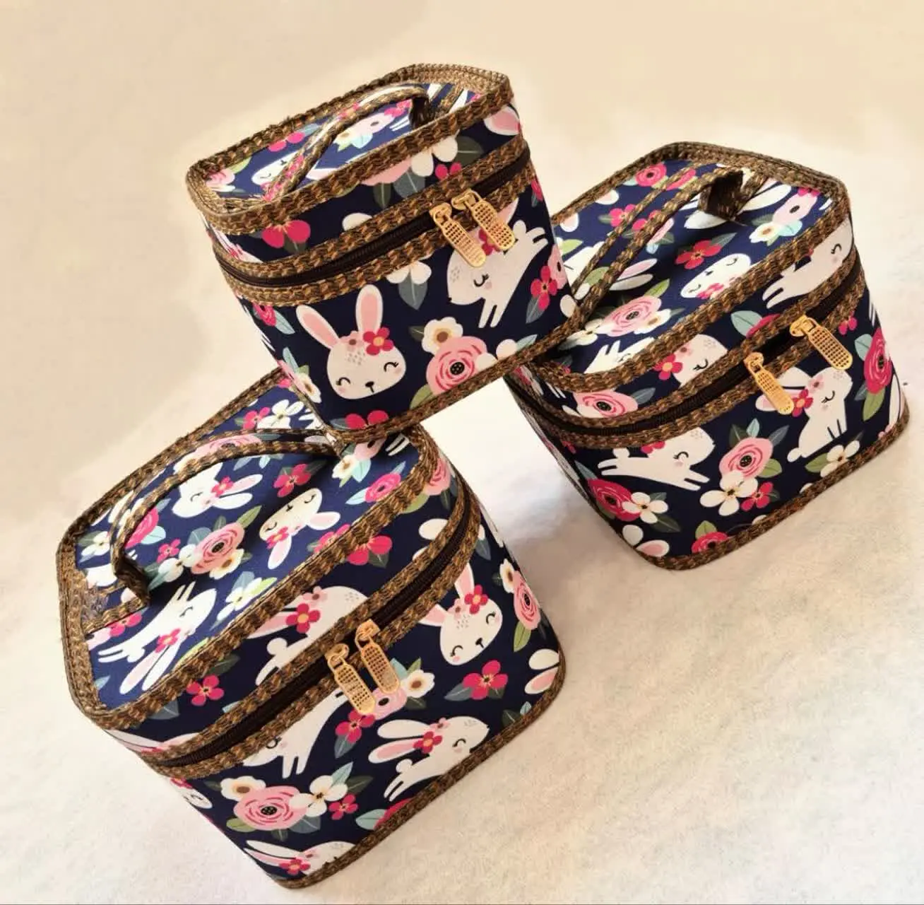 دختر دارا و دختر دوستا ❤️❤️
