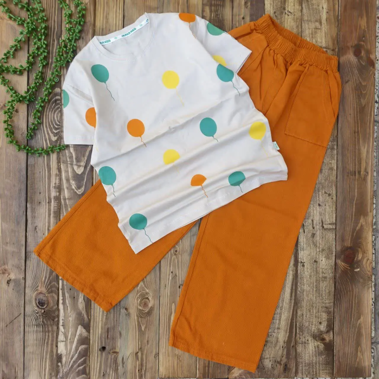 👚 نام: ست تیشرت شلوار بادکنک قواره دار
