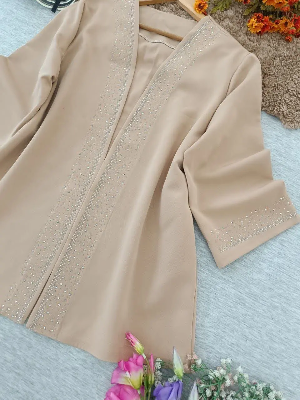  یه مدل مانتو باب مهمونی و مجالس 🥰
