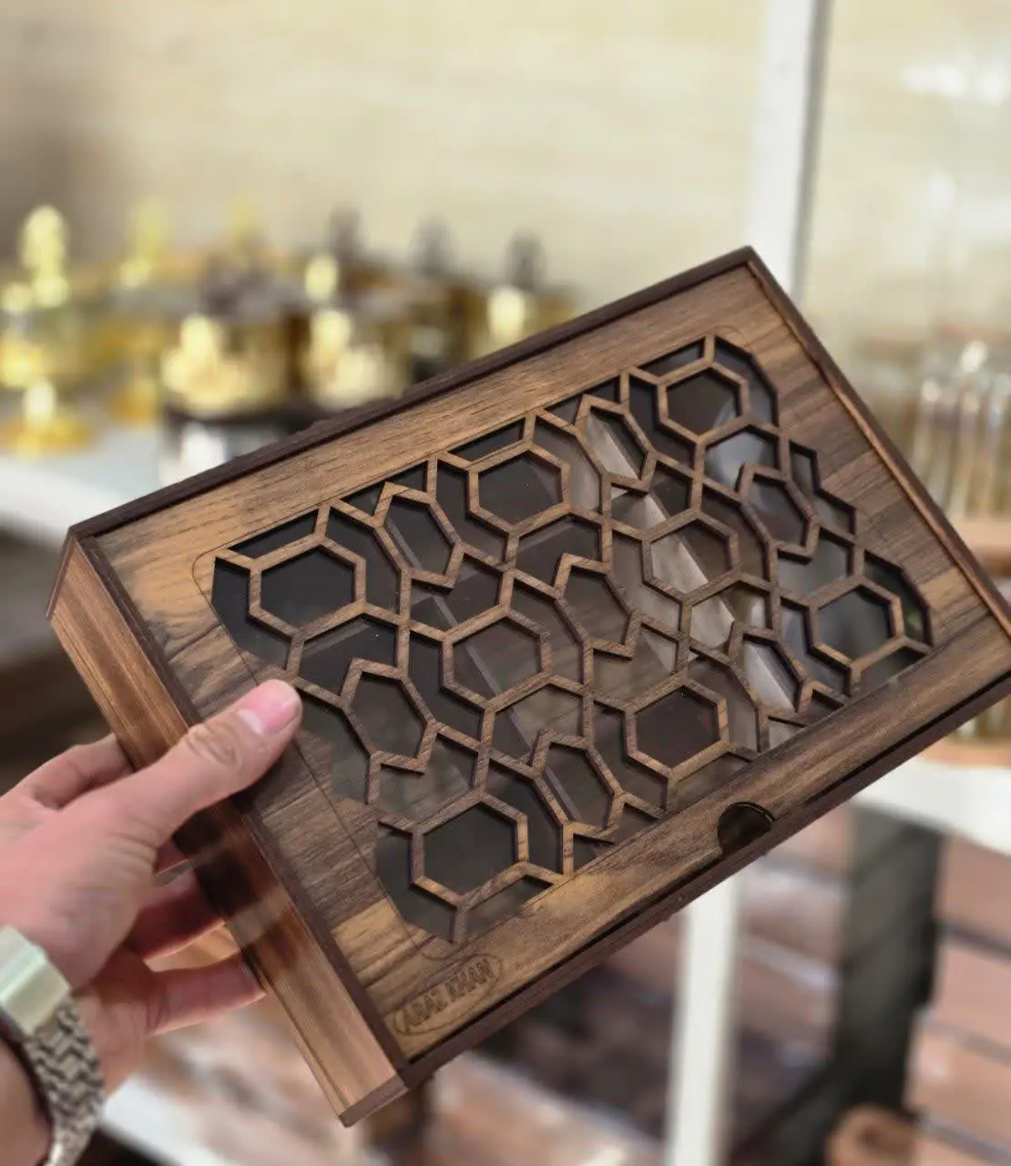 تی بگ ۹ خانه 
