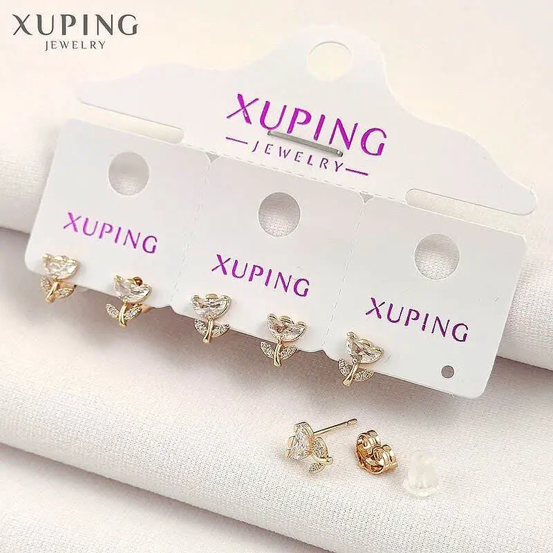 ❤️ گل ریز و زیبا با نگین‌کاری جذاااب 🌷✨
