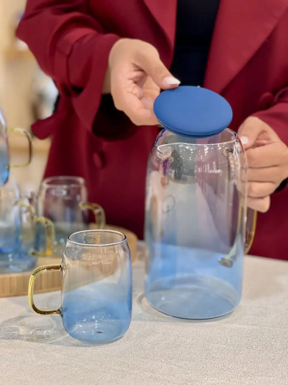 پارچ و لیوان پیرکس رنگی Lueray
