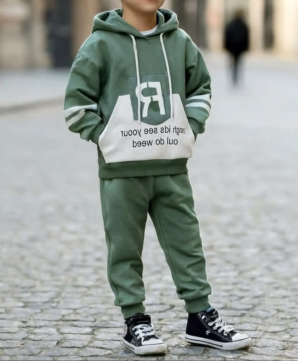 👚 نام: هودی شلوارR