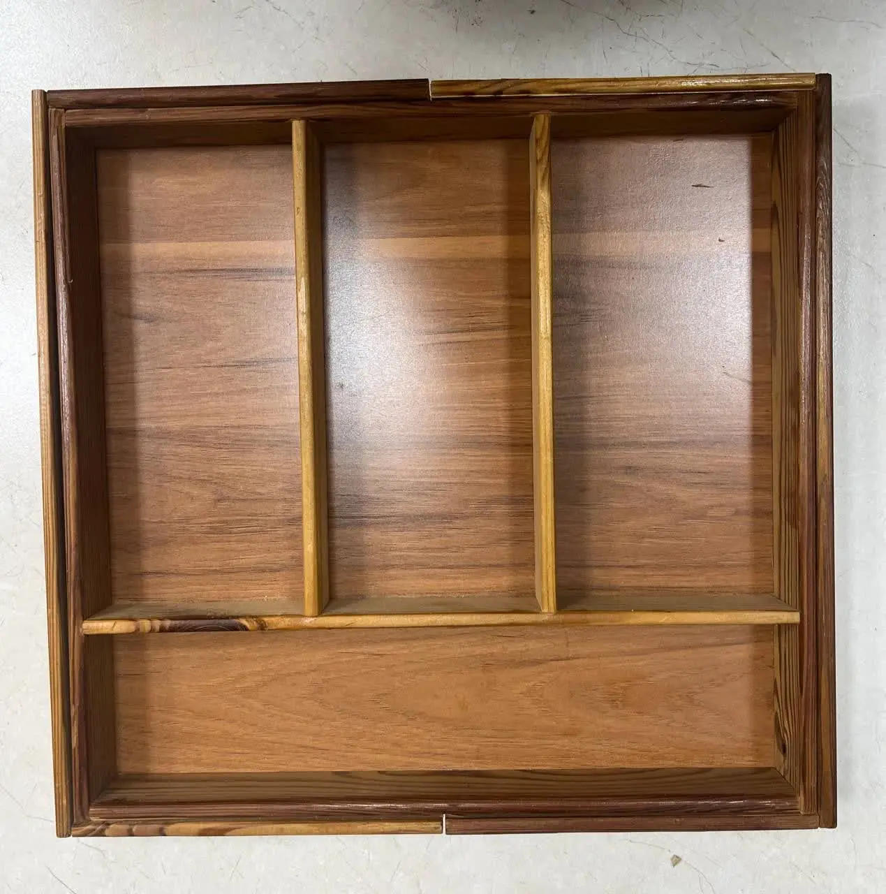 در حالت بسته☝️