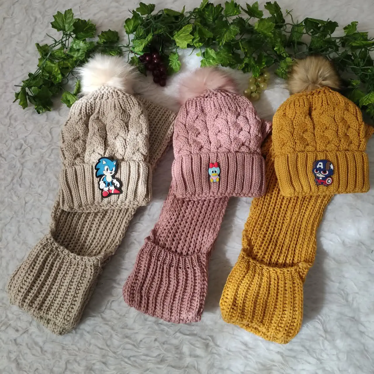 ست کلاه و شال گردن اسپرت