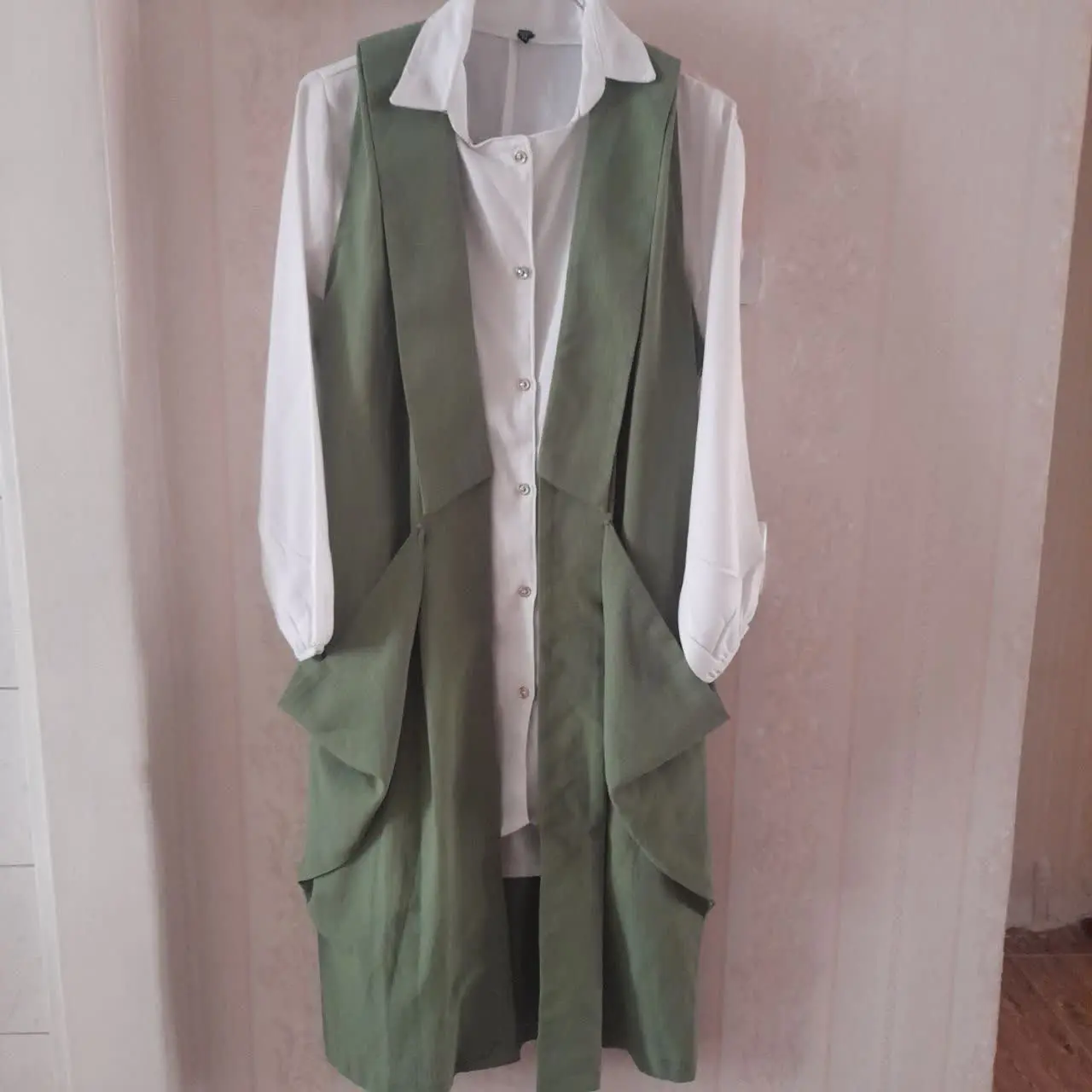 یه بار استفاده شده به علت سایز نبودن 
