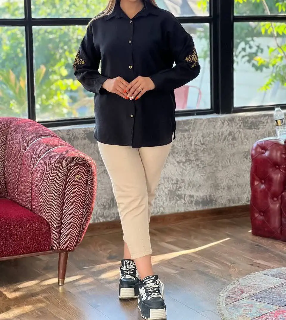 نام: مانتو آستین گلدوزی
