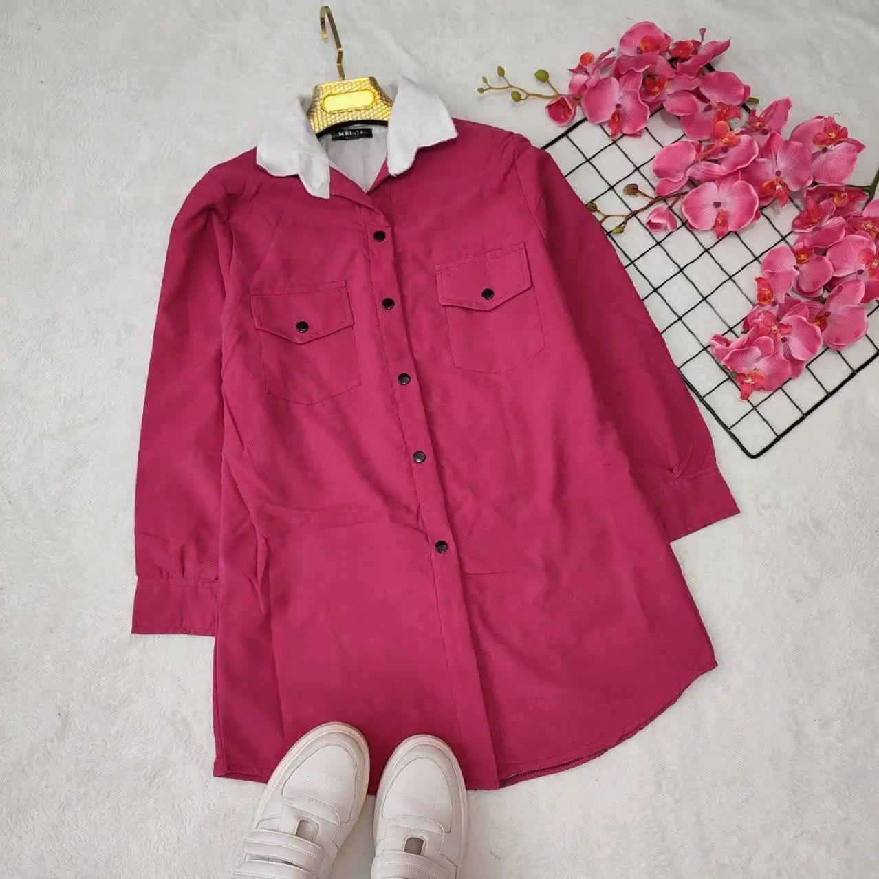 نام: کاپشن نیلا
