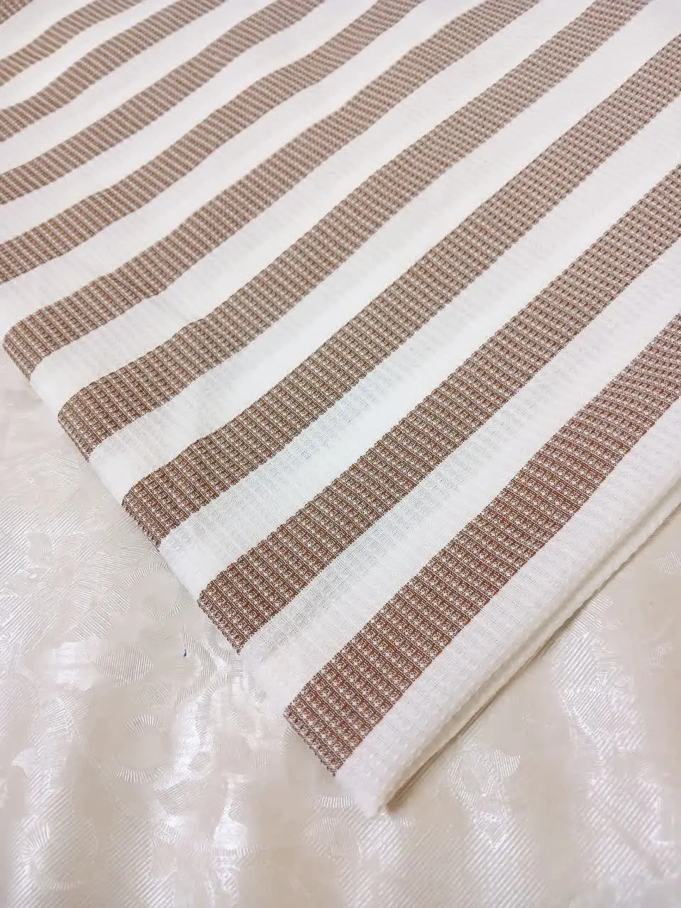 ✅ نام لنین بیسکویتی 
