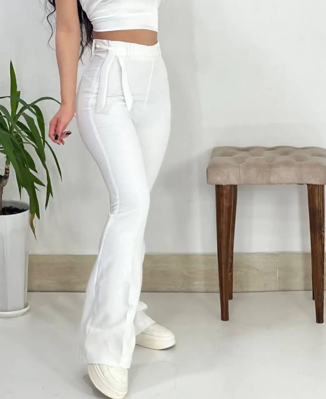 رنگ بندی: سفید, کرم, مشکی