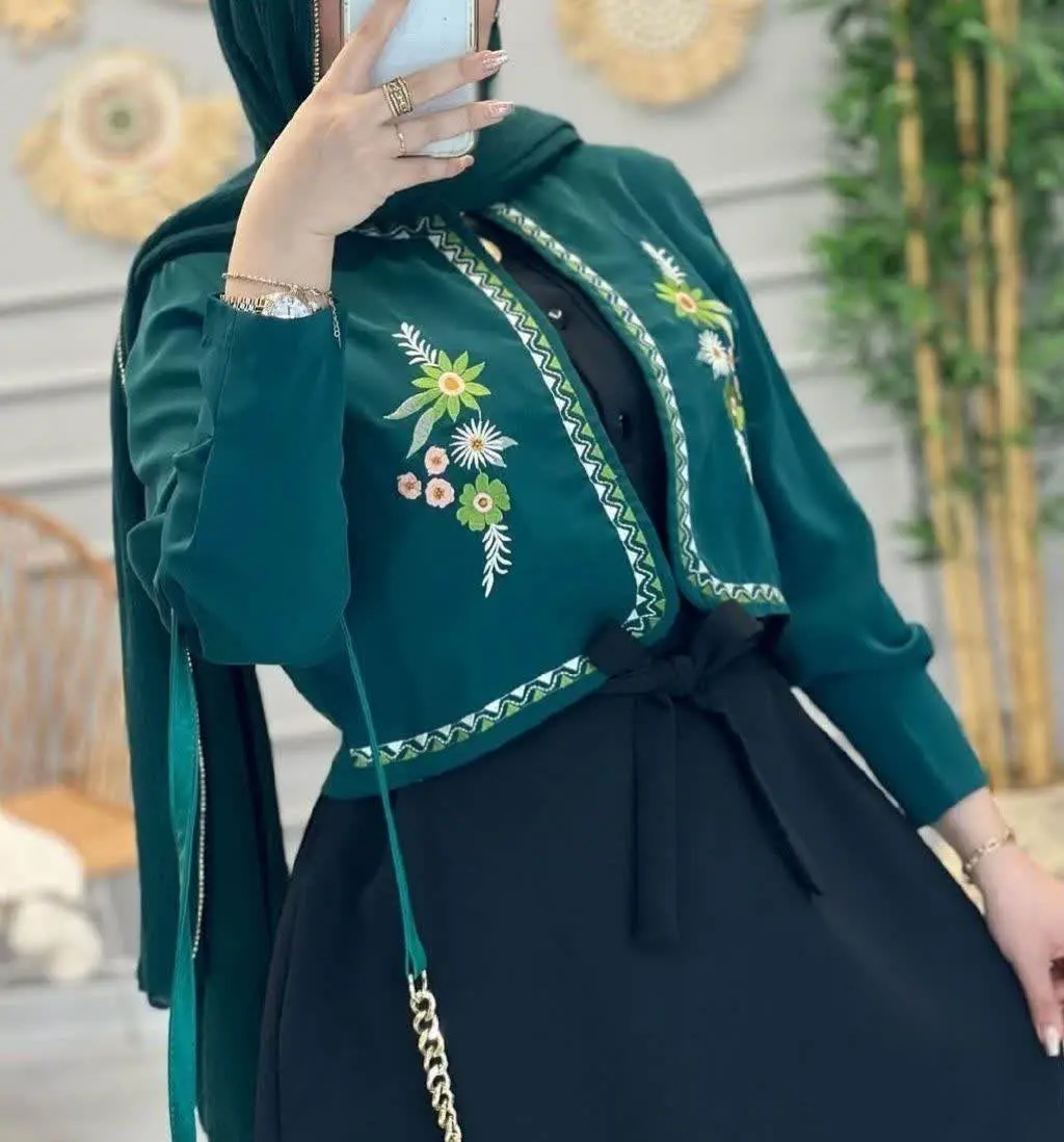 🍃نام: کت و سارافون سوگل 
