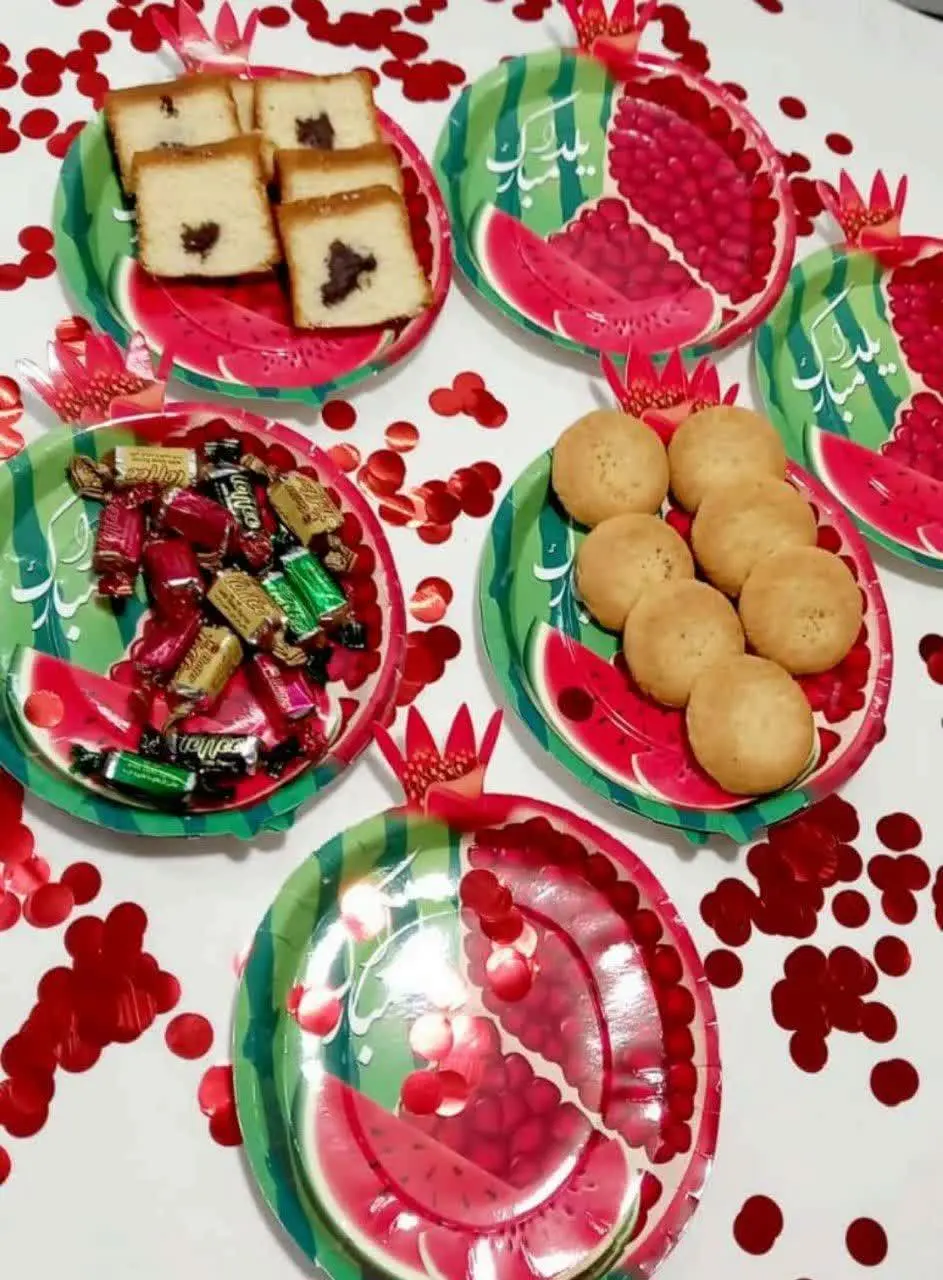 پیش دستی ۱۰ عددی بزرگ طرح انار
