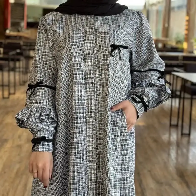 🟢جلو بسته (دکمه یا زیپ به د...