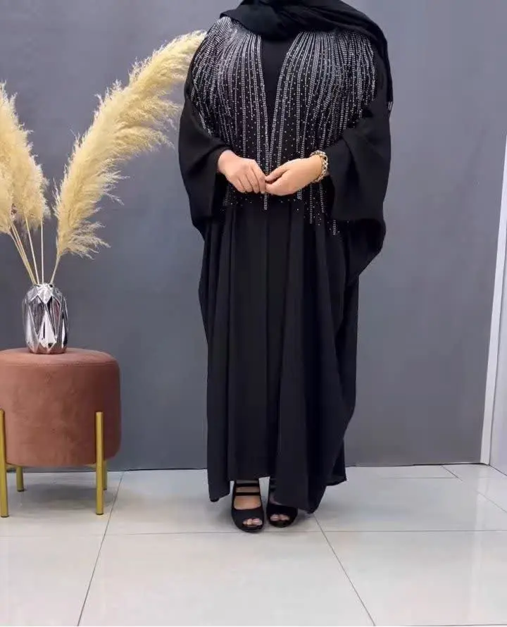 🌻نام: مانتو عبایی نگین دار خورشید
