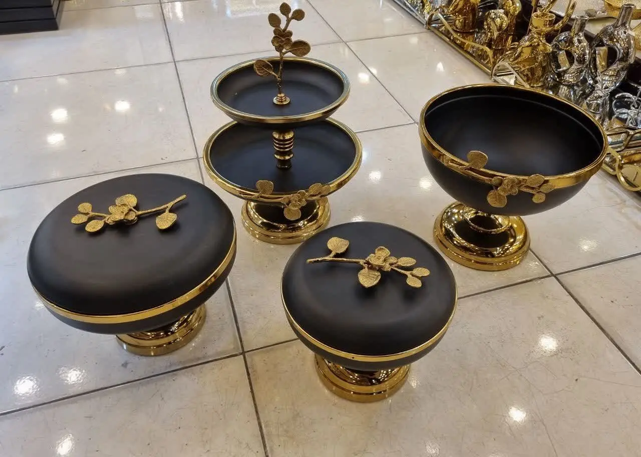 سرویس ۴ تیکه گل برنجی فلور
