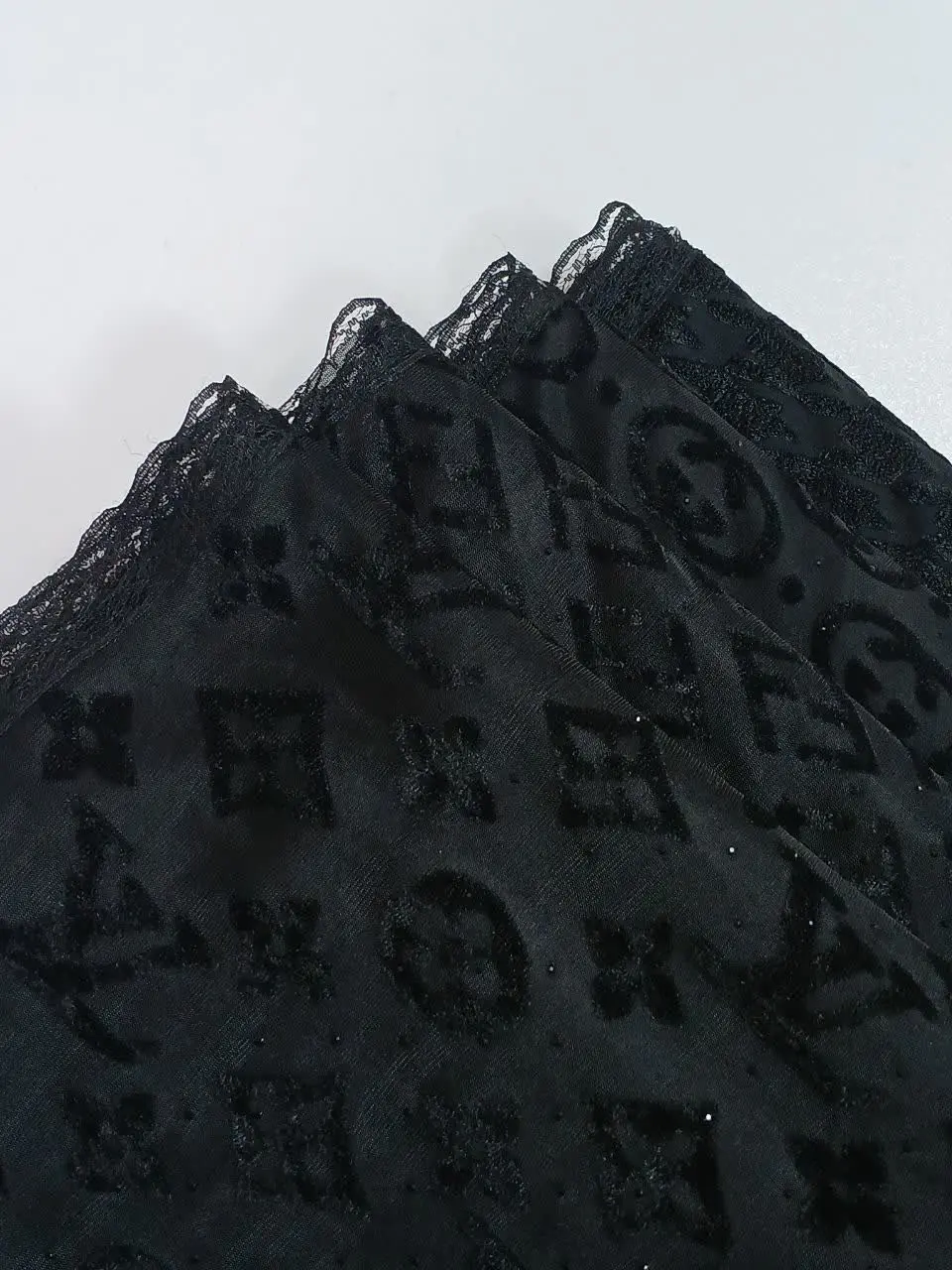 🍂شال گل مخمل نگین دار مجلسی...