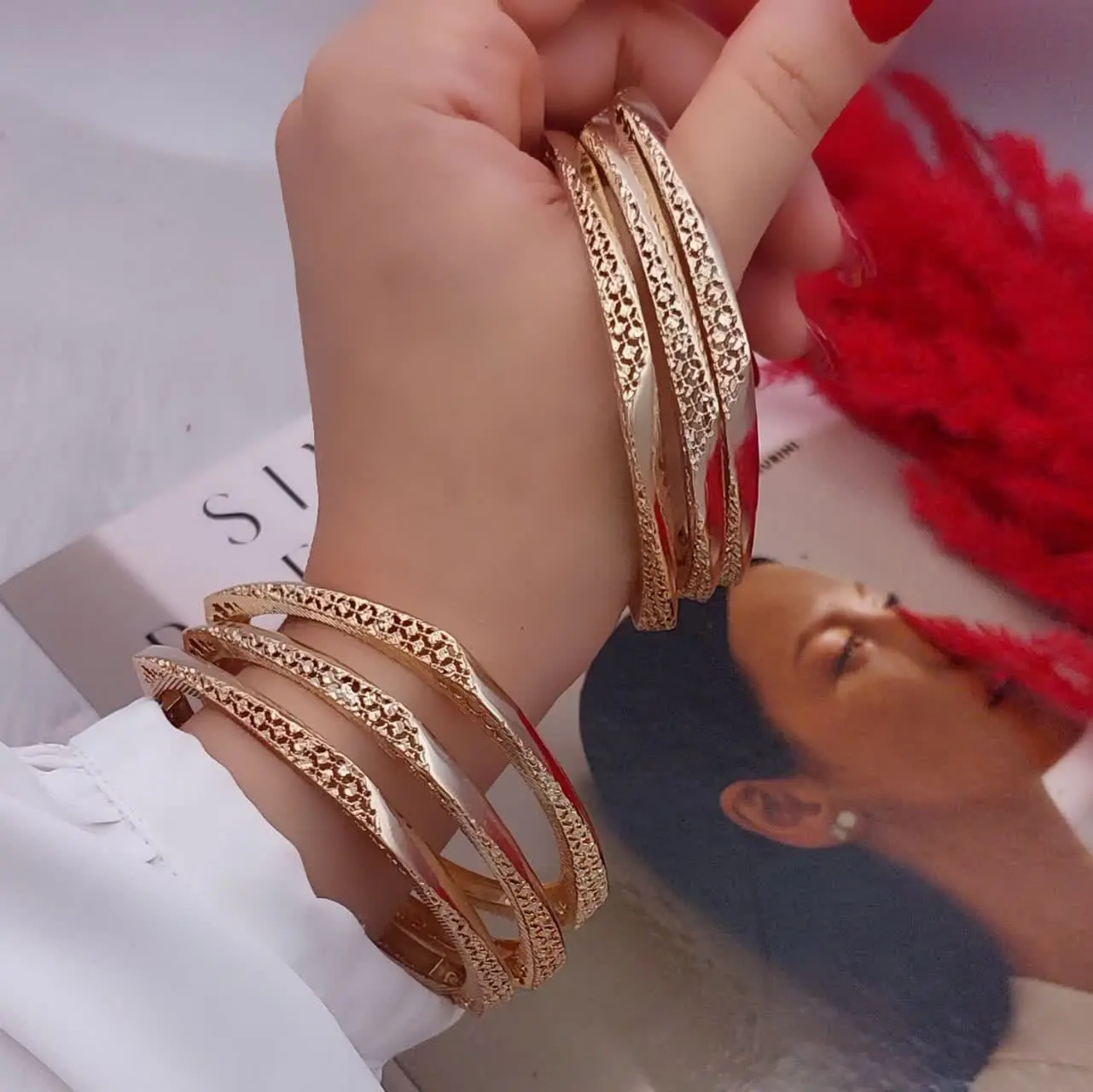 #النگو اپل طلاروس جدید 😍
