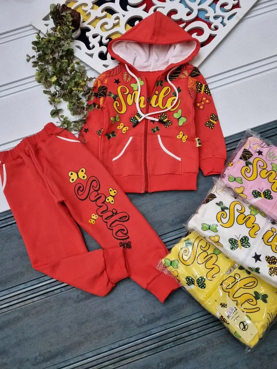 🇮🇷🧥🧶👗👚🎽👕👖👔💎
