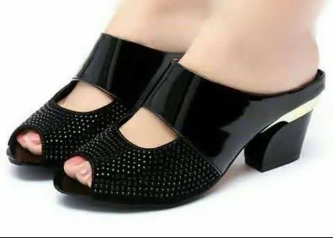 ❌❌همه مدل #کفش و #کیف رو به علت #انبار_گردانی و #خرید_اجناس جدید برای #عید ب #قیمت_تولید میدیم😱😱😱
