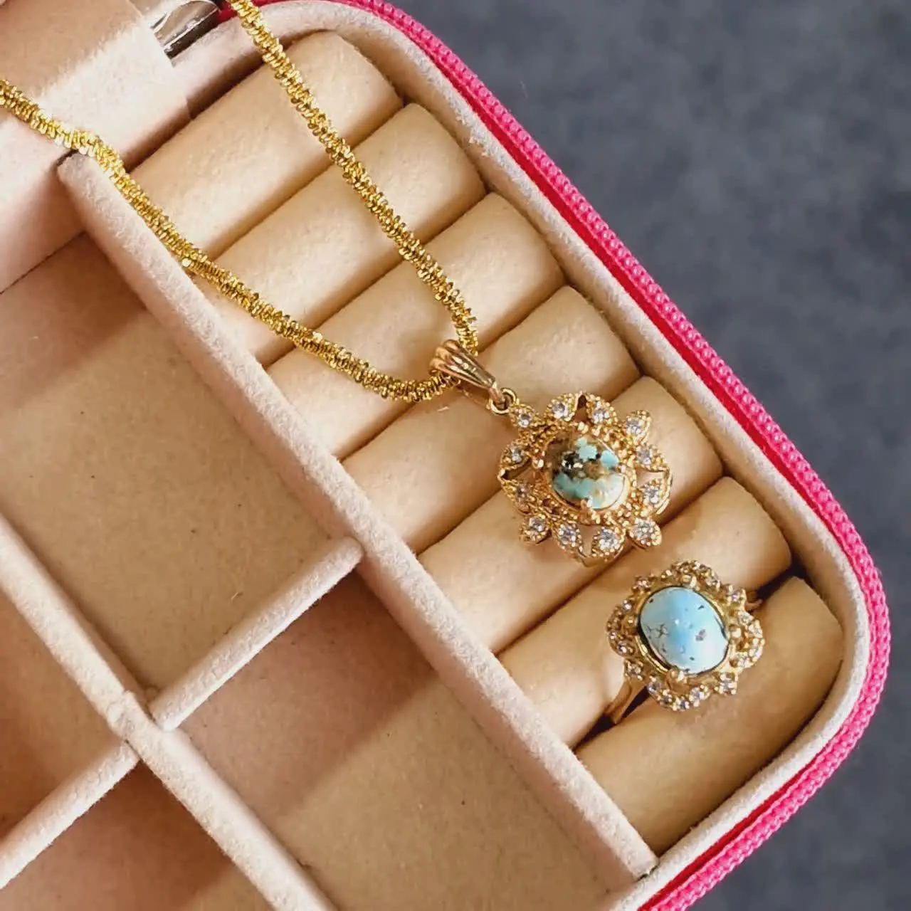 بعد مدتها پلاک فیروزه اصل شارژ شد🤩
