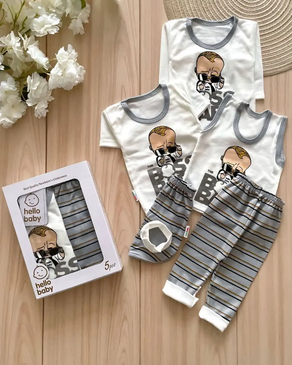 پنج تیکه نوزادی جعبه دار
