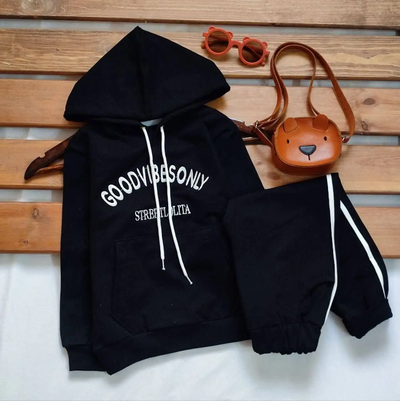 ست هودی شلوار خفن جنس دورس...