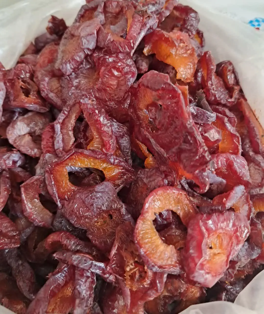 شارژ مجدد اسلایس آلو ترش در...