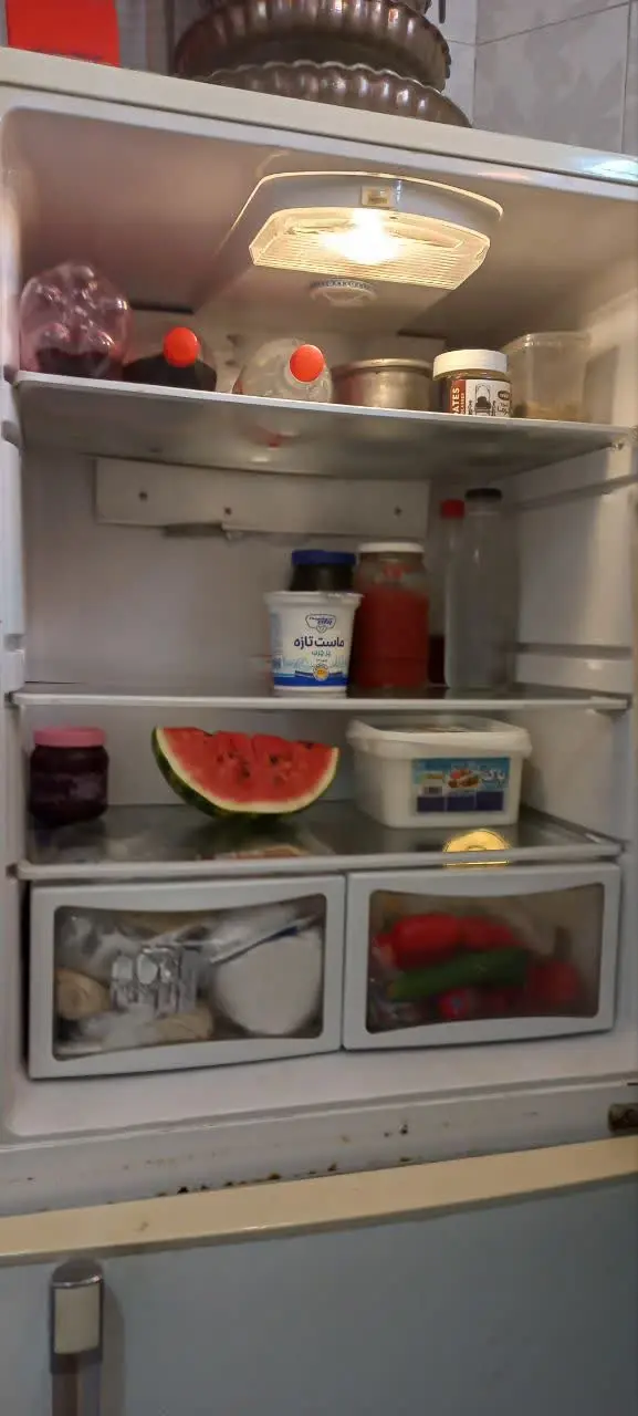 یخچال فریزر 
