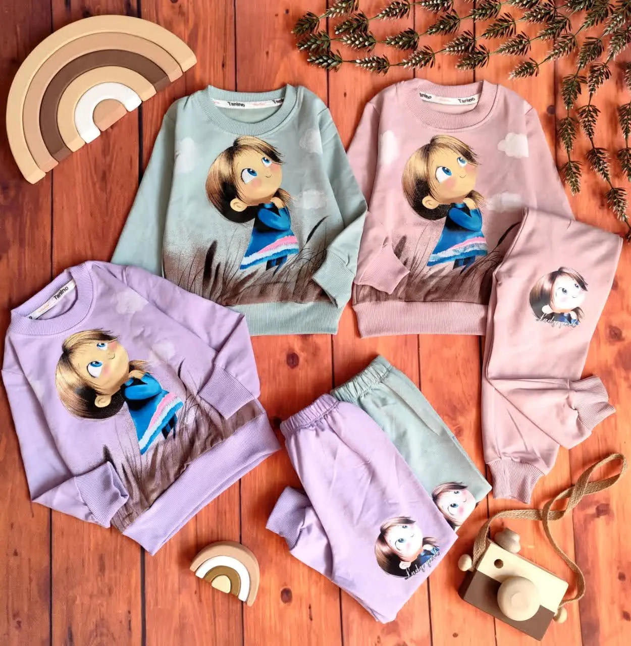 😍ست بلوز و شلوار طرح دخترک،...