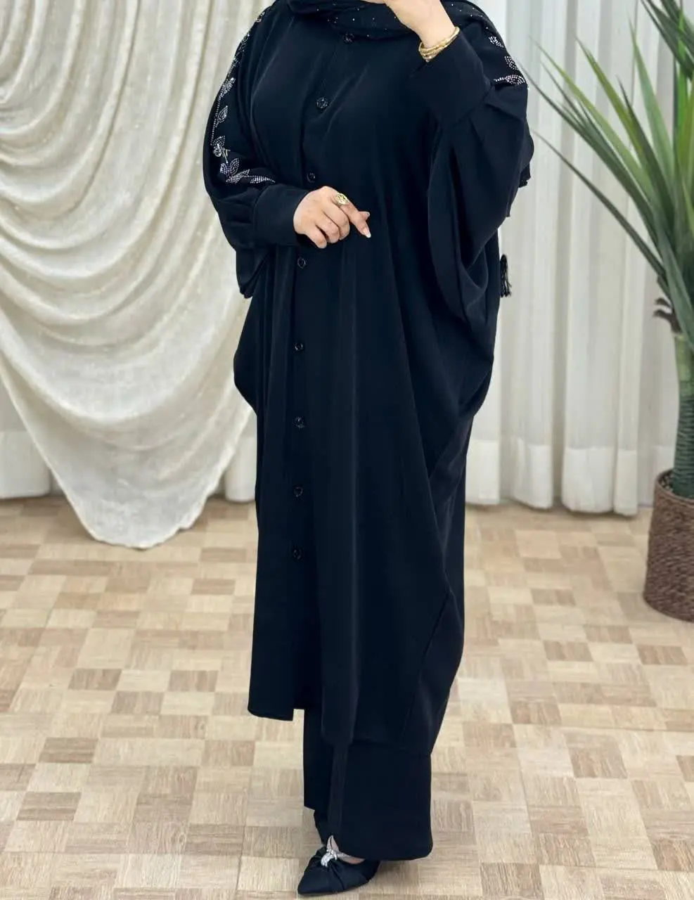 ▪️نام: مانتو عبایی الیزه یاقوت
