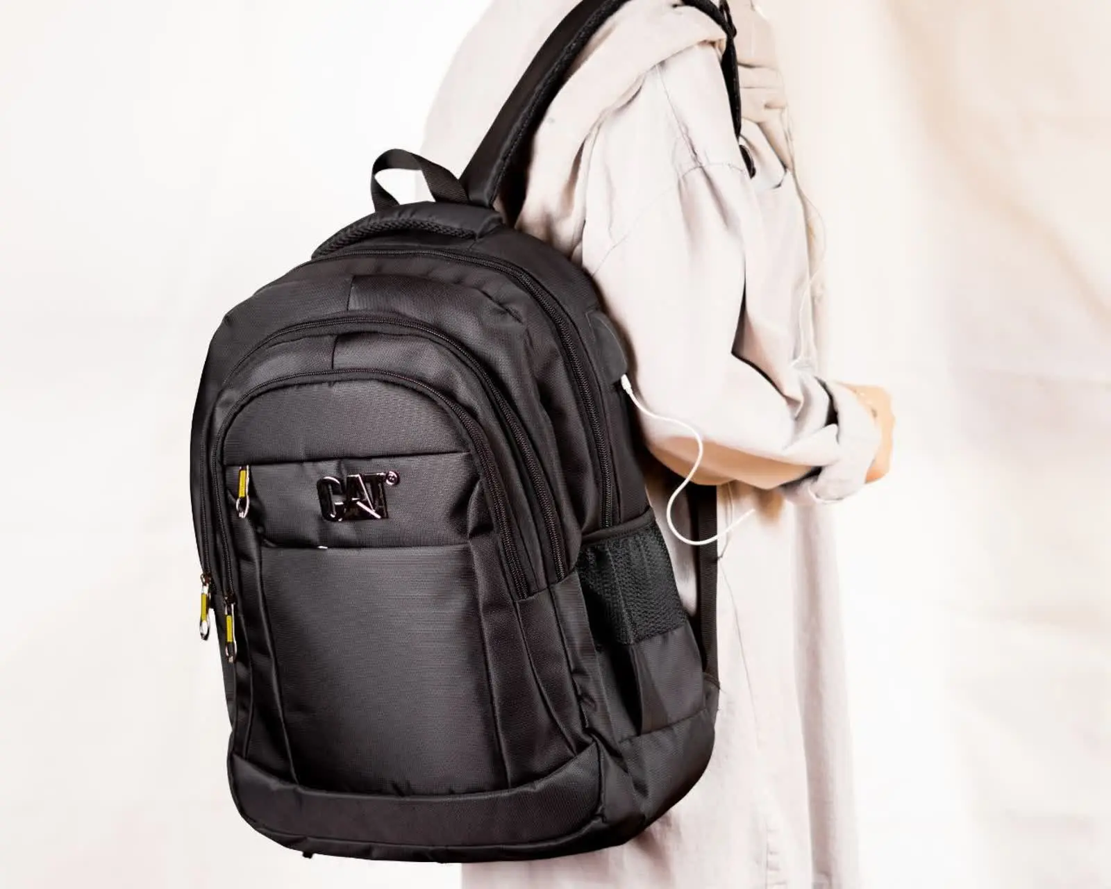 جزو ۵ کوله پرفروش سال پیش بودن و دوباره در ۲ سایز شارژ شدن
