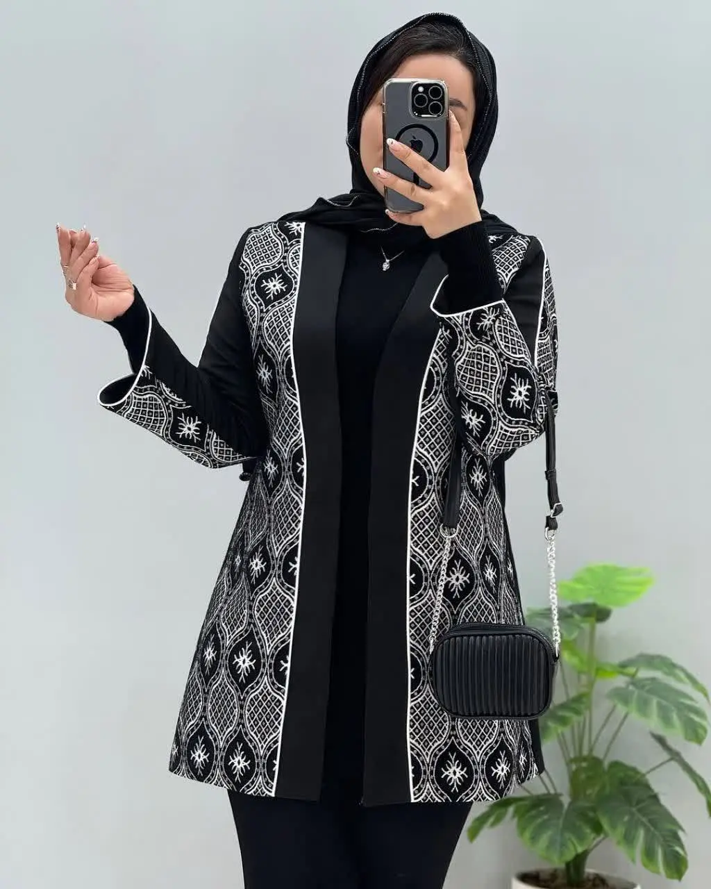 ☀️نام: مانتو مزونی آناناس
