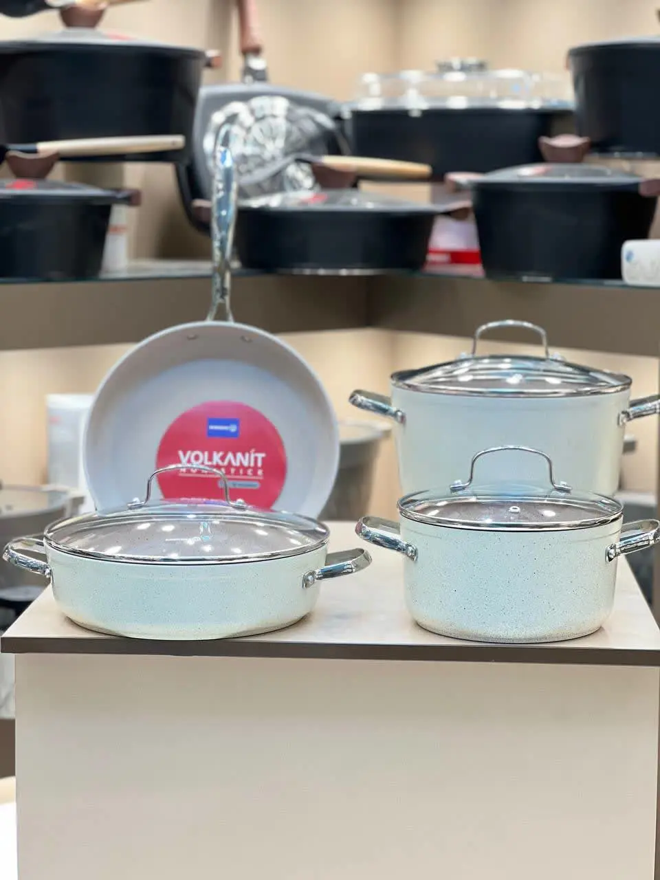 بهترین عالی‌ترین و با کیفیت‌ترین 
