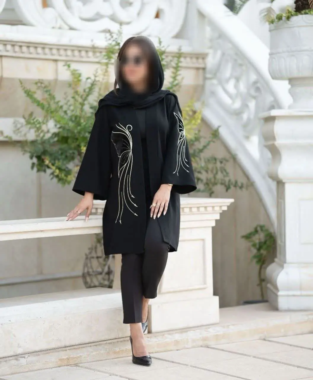 نام: مانتو ترنج
