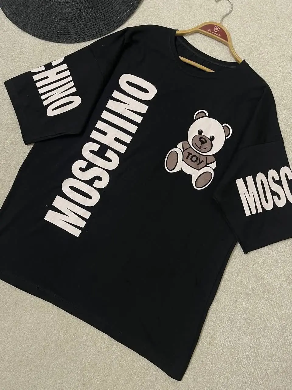 نام: تیشرت لانگ MOSCHINO
