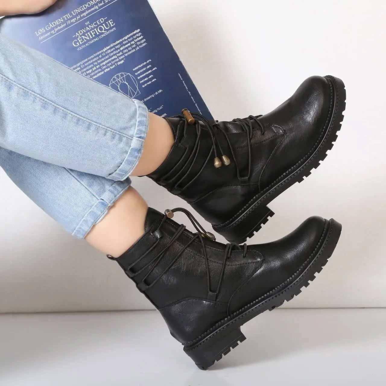 فقط سایز ۳۷ و۳۸و۳۹
