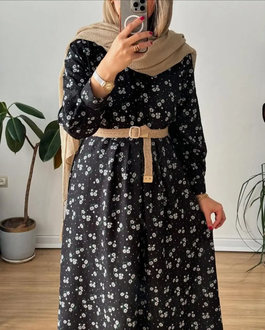 نام: پیراهن مانتویی پرطرفدار بابونه
