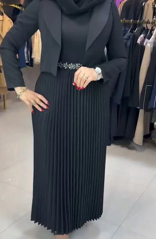 کت و سارافون آناهیتا 
