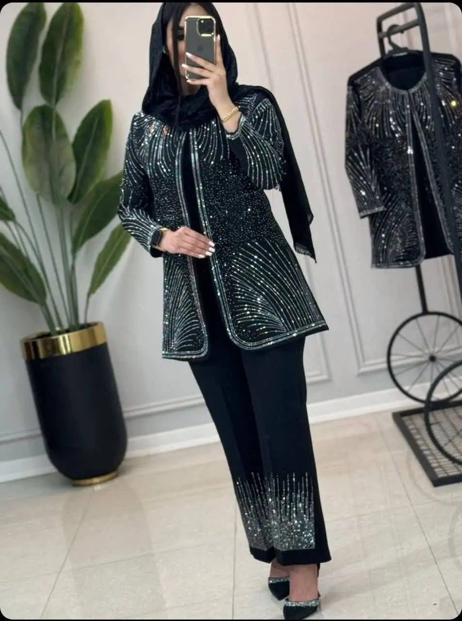 👚 نام: کت شلوار مزونی لاریسا
