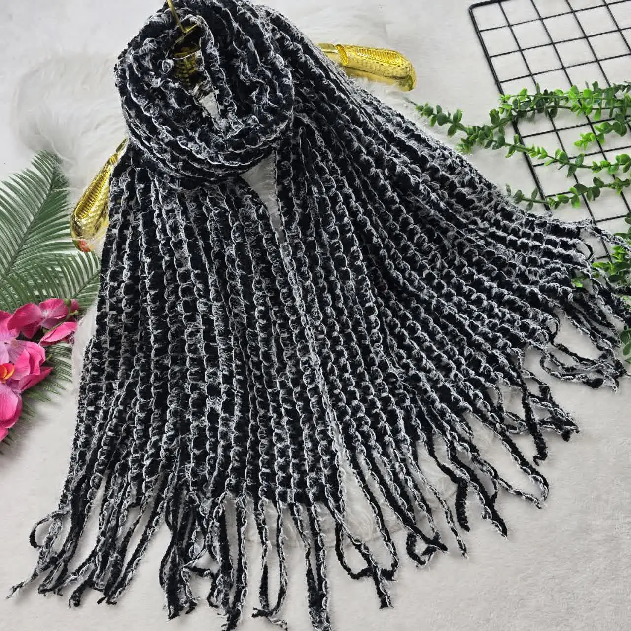 ❄️ نام: شال رویا
