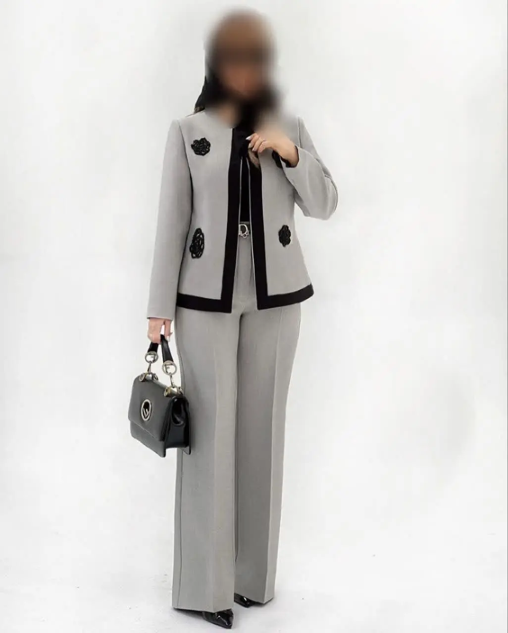 🌷نام: ست کت و شلوار ایلونا 
