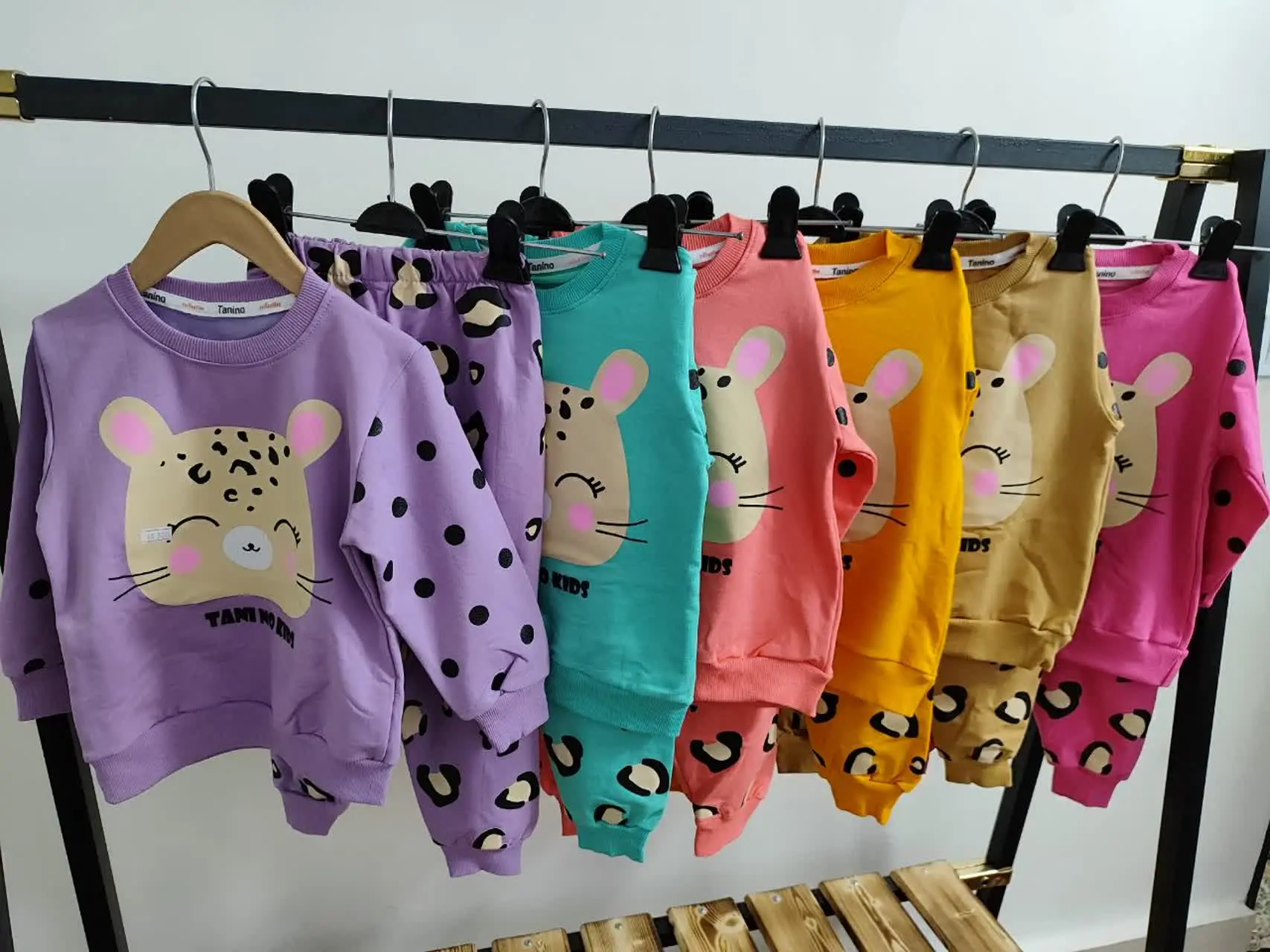 واسه فرشته خونت اینو بخر ☺️☺️
